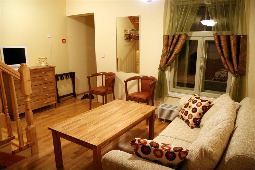 Villa Margaretha Boutique Hotell Tartu Ngoại thất bức ảnh