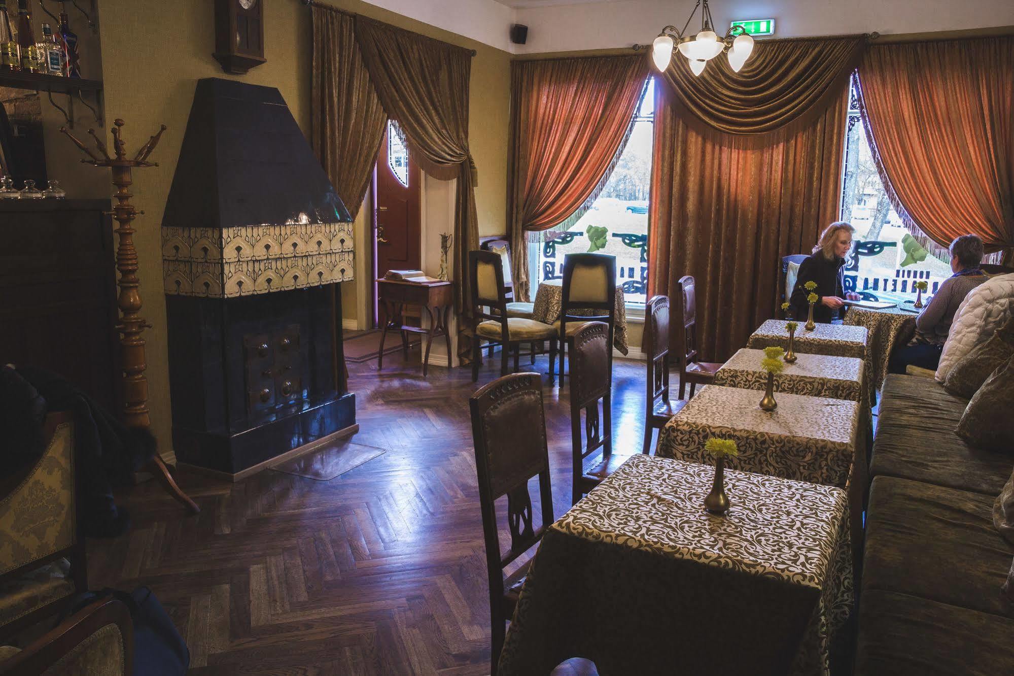 Villa Margaretha Boutique Hotell Tartu Ngoại thất bức ảnh